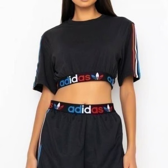 Adidas Adicolor Primeblue Tricolor Cropped Tee Small - Picture 2 of 8